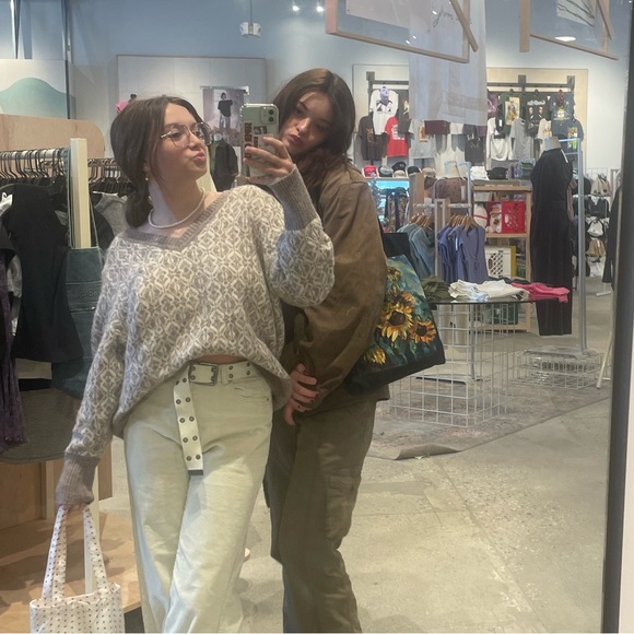 Meet your Posher, Lily - Picture 1 of 1